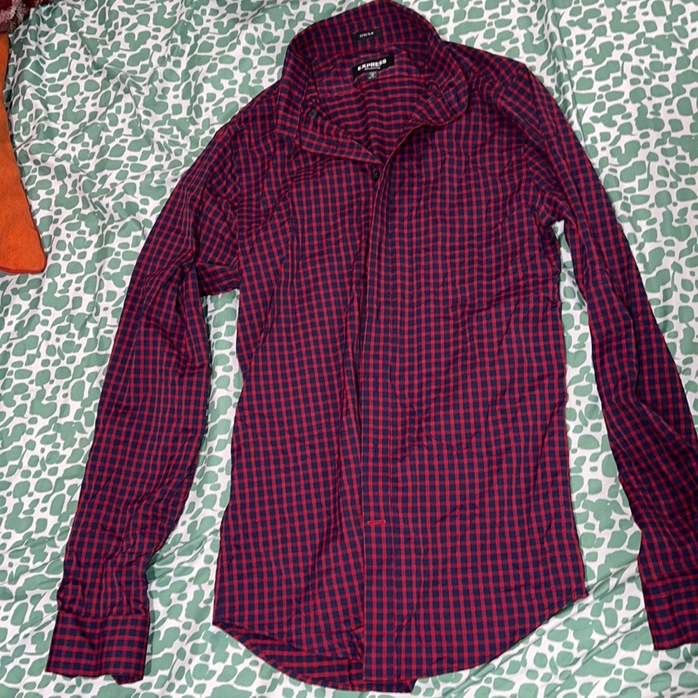 Mens size XS EXTRA SLIM Express button down top